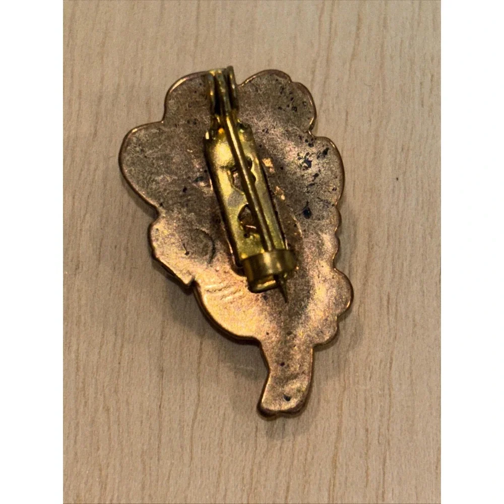 Vintage Rose Brooch, C-Clasp, Brass Tone 1